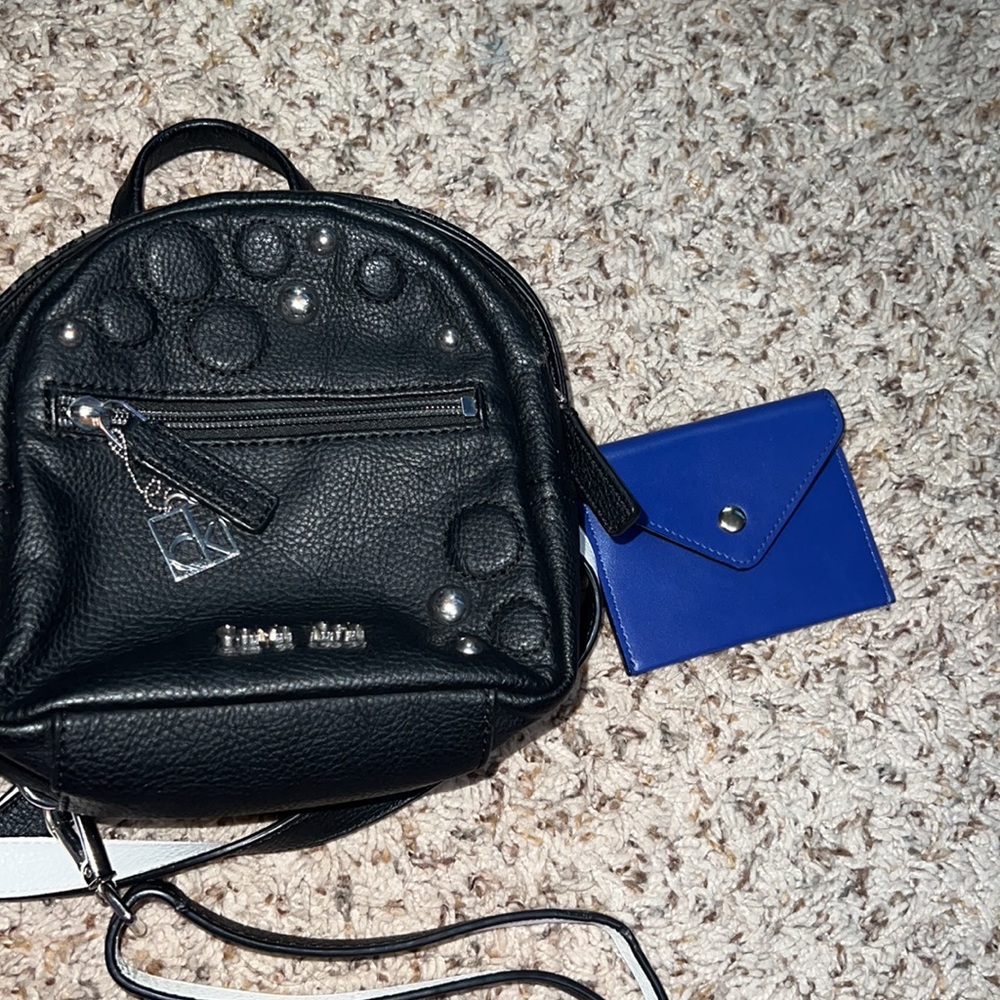 Calvin Klein mini backpack - Picture 5 of 5
